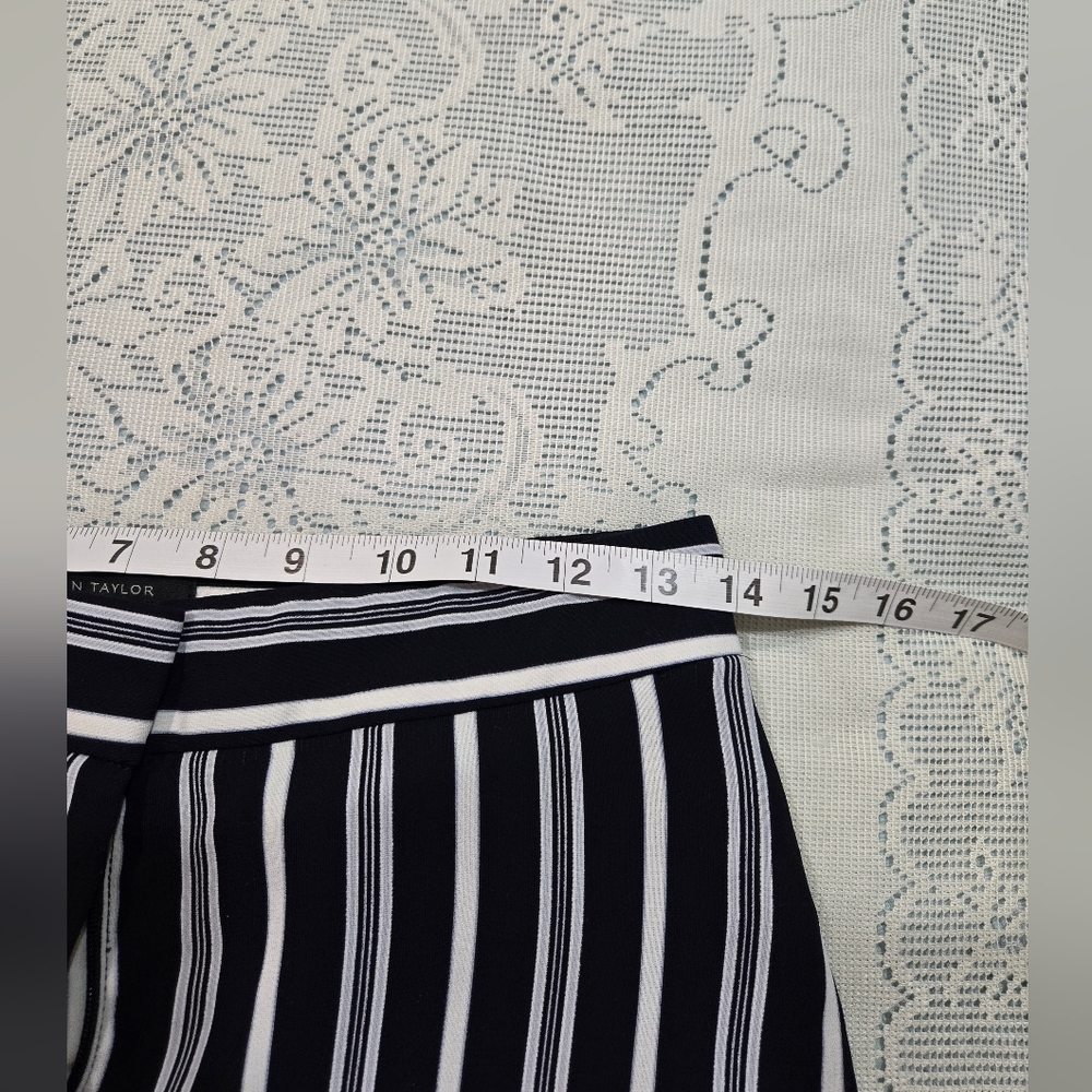 Ann Taylor Blue and White Striped Wide Leg Pants - Picture 7 of 12
